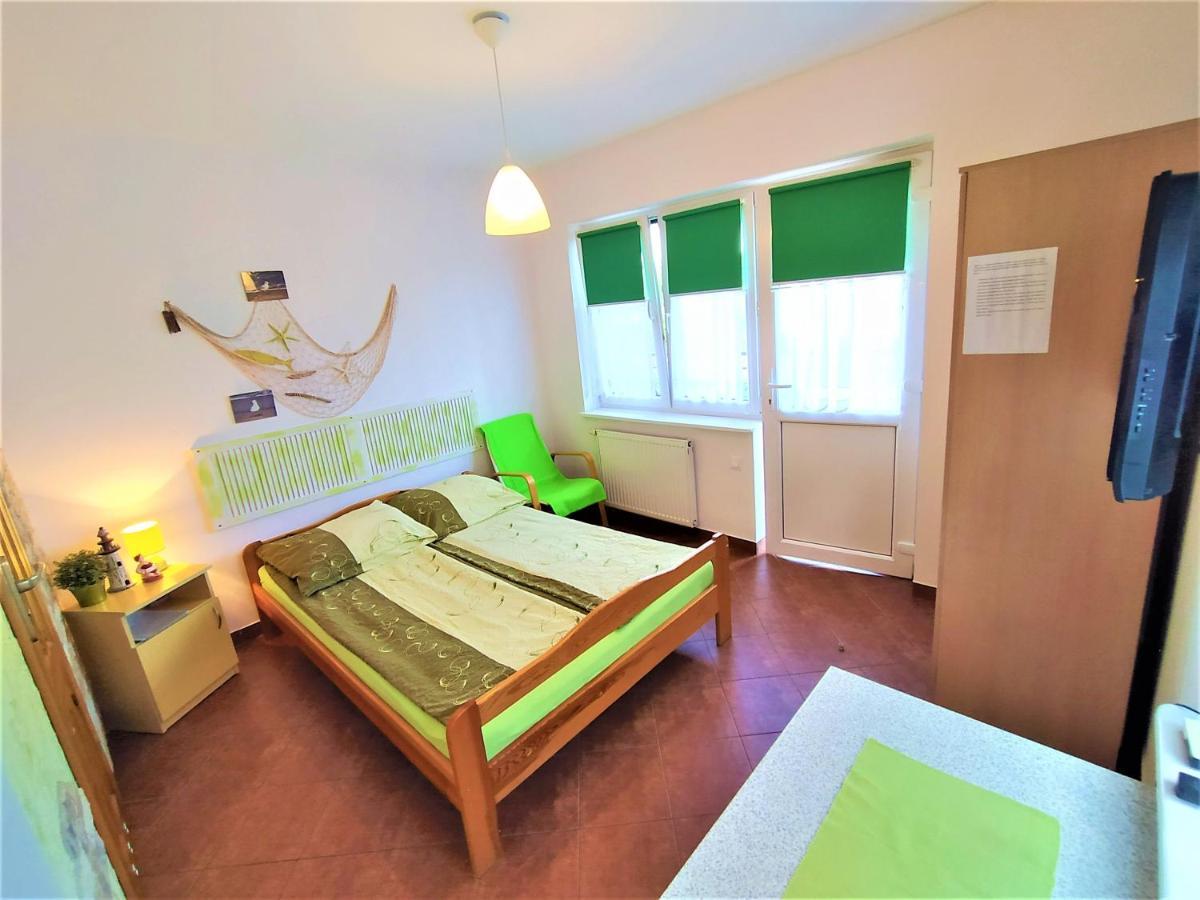 Madzia Wladyslawowo Z Aneksami Kuchennymi Appartement Buitenkant foto
