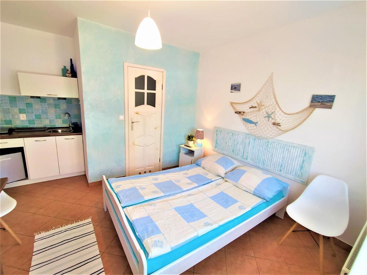 Madzia Wladyslawowo Z Aneksami Kuchennymi Appartement Buitenkant foto