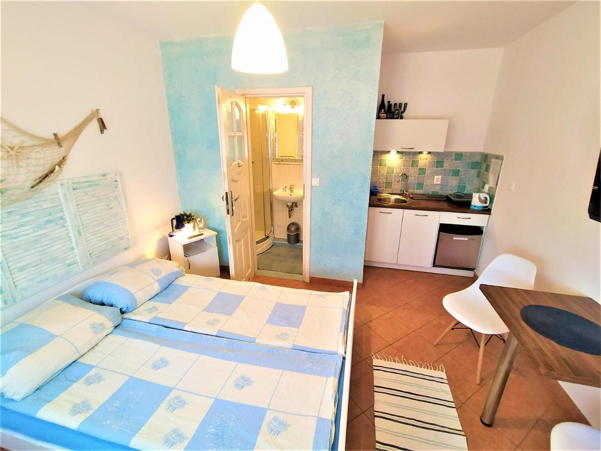Madzia Wladyslawowo Z Aneksami Kuchennymi Appartement Buitenkant foto