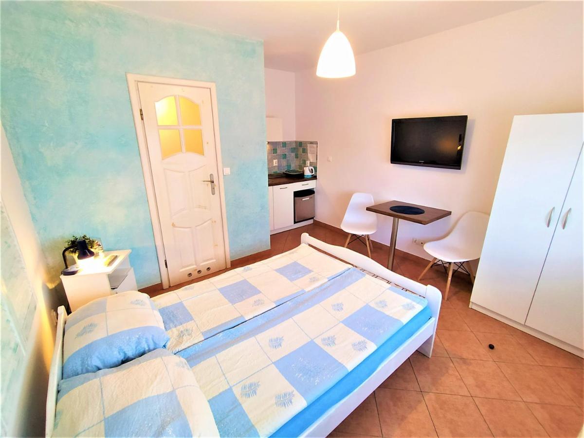 Madzia Wladyslawowo Z Aneksami Kuchennymi Appartement Buitenkant foto