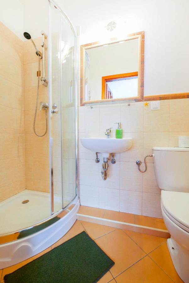Madzia Wladyslawowo Z Aneksami Kuchennymi Appartement Buitenkant foto